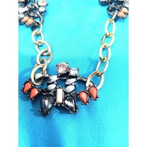 New York & Company Beautiful Chain Necklace 14in+3 with Stones & Crystals.